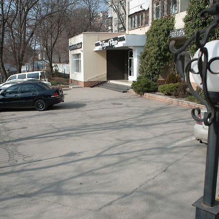 Bilyj Rojal Hotel Zaporizhia Eksteriør billede