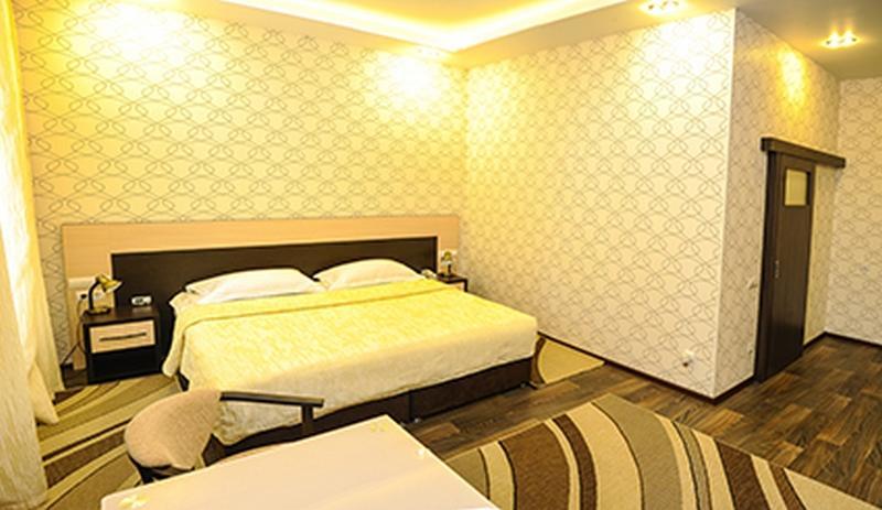 Bilyj Rojal Hotel Zaporizhia Eksteriør billede