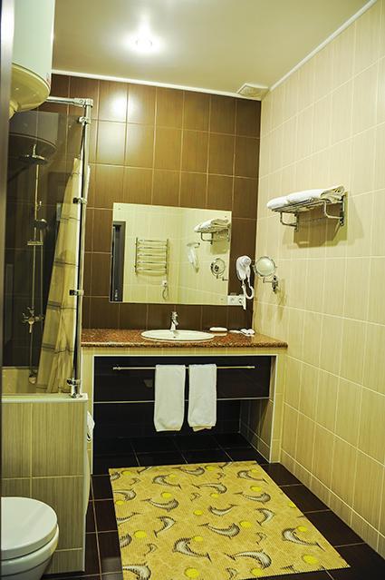 Bilyj Rojal Hotel Zaporizhia Eksteriør billede