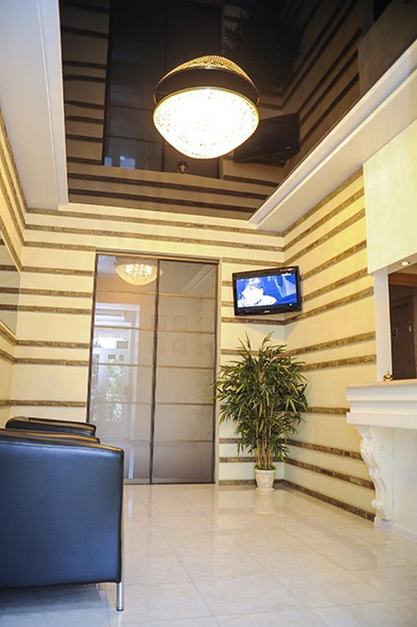 Bilyj Rojal Hotel Zaporizhia Eksteriør billede