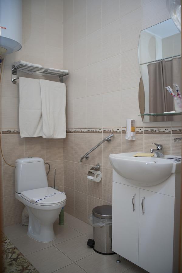 Bilyj Rojal Hotel Zaporizhia Eksteriør billede