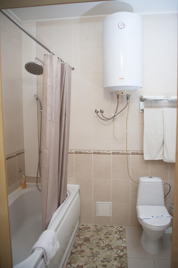 Bilyj Rojal Hotel Zaporizhia Eksteriør billede