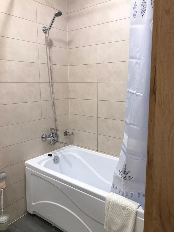 Bilyj Rojal Hotel Zaporizhia Eksteriør billede